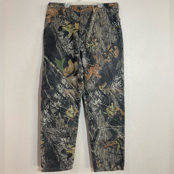 Wrangler Other - Wrangler Mossy Oak Authentic Camouflage Double Knee Jeans
